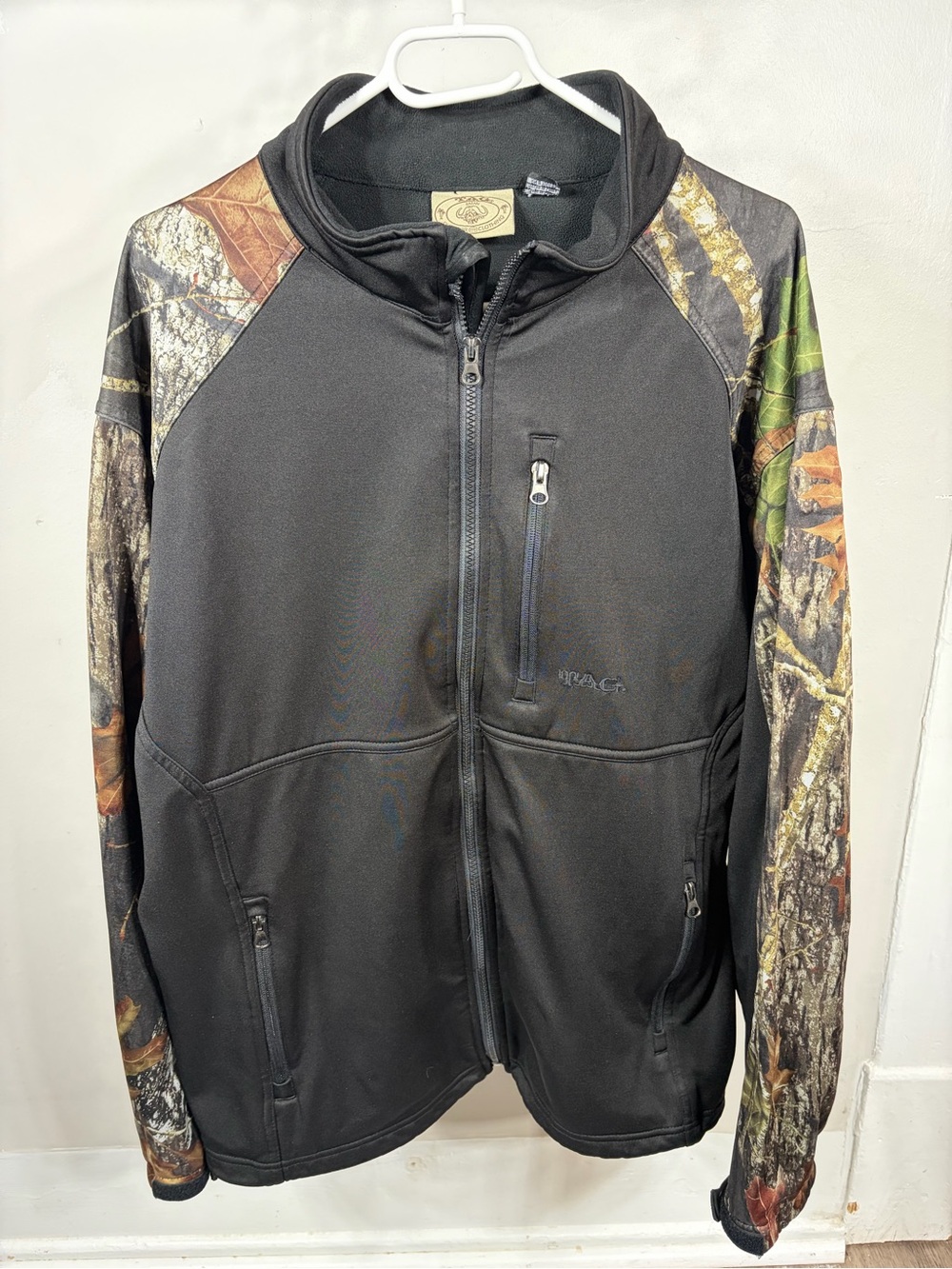 TAG Safari Outdoor Mens Black Realtree Camo Softshell Jacket Hunting‎ Size Large